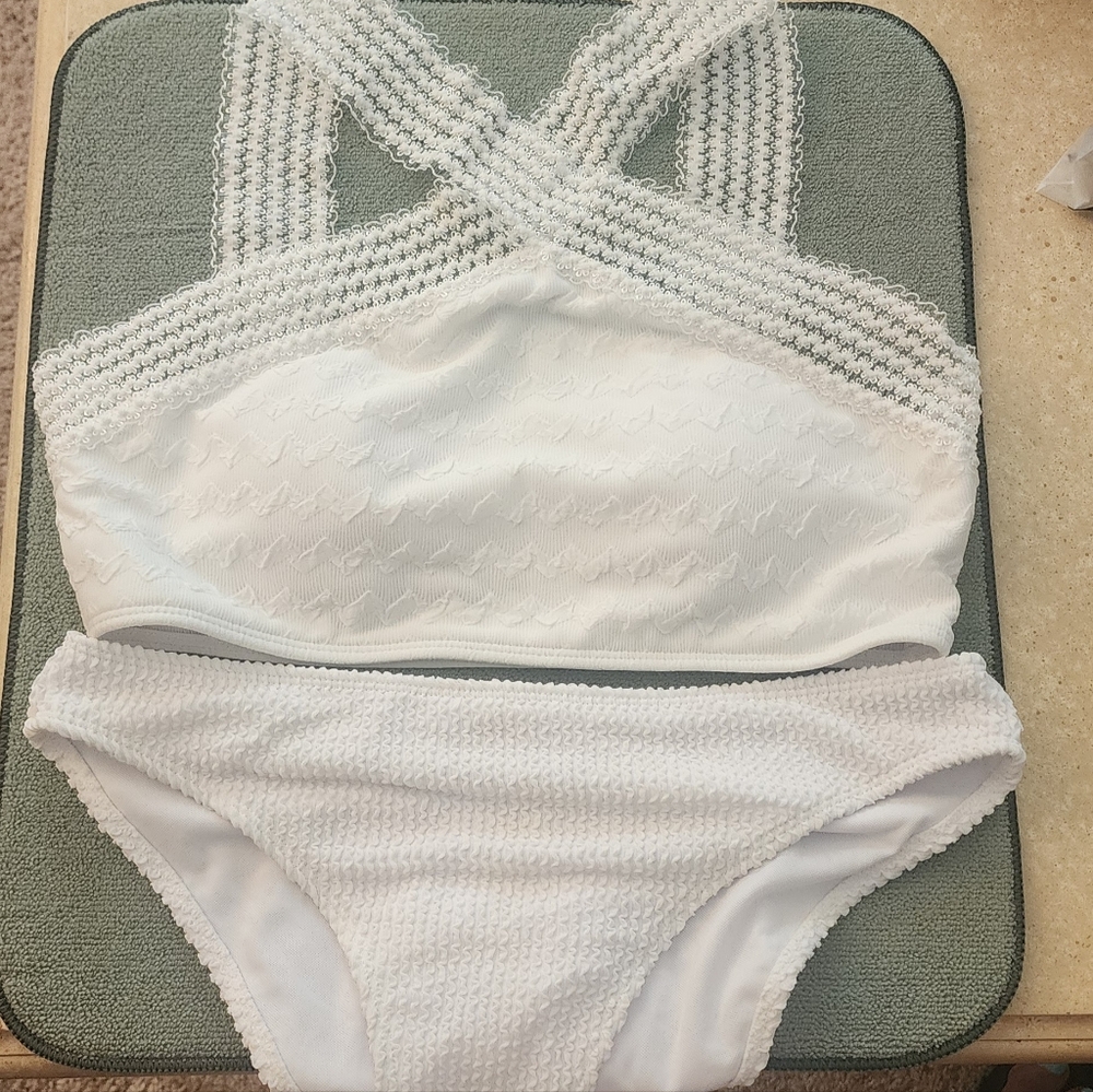 Women's (L) White Textured Bikini - New